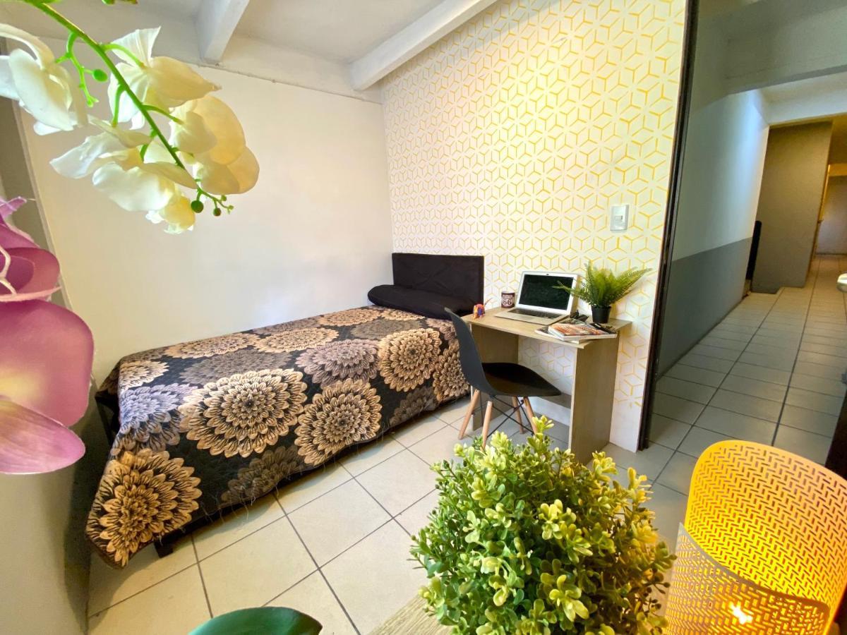 Roomies Hostel - Santa Maria La Ribera メキシコシティ エクステリア 写真