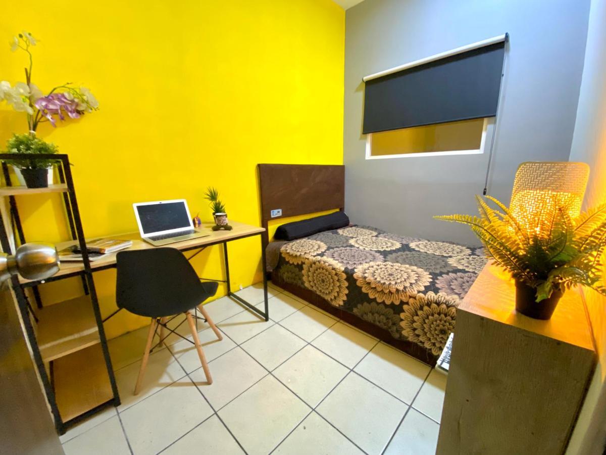 Roomies Hostel - Santa Maria La Ribera メキシコシティ エクステリア 写真